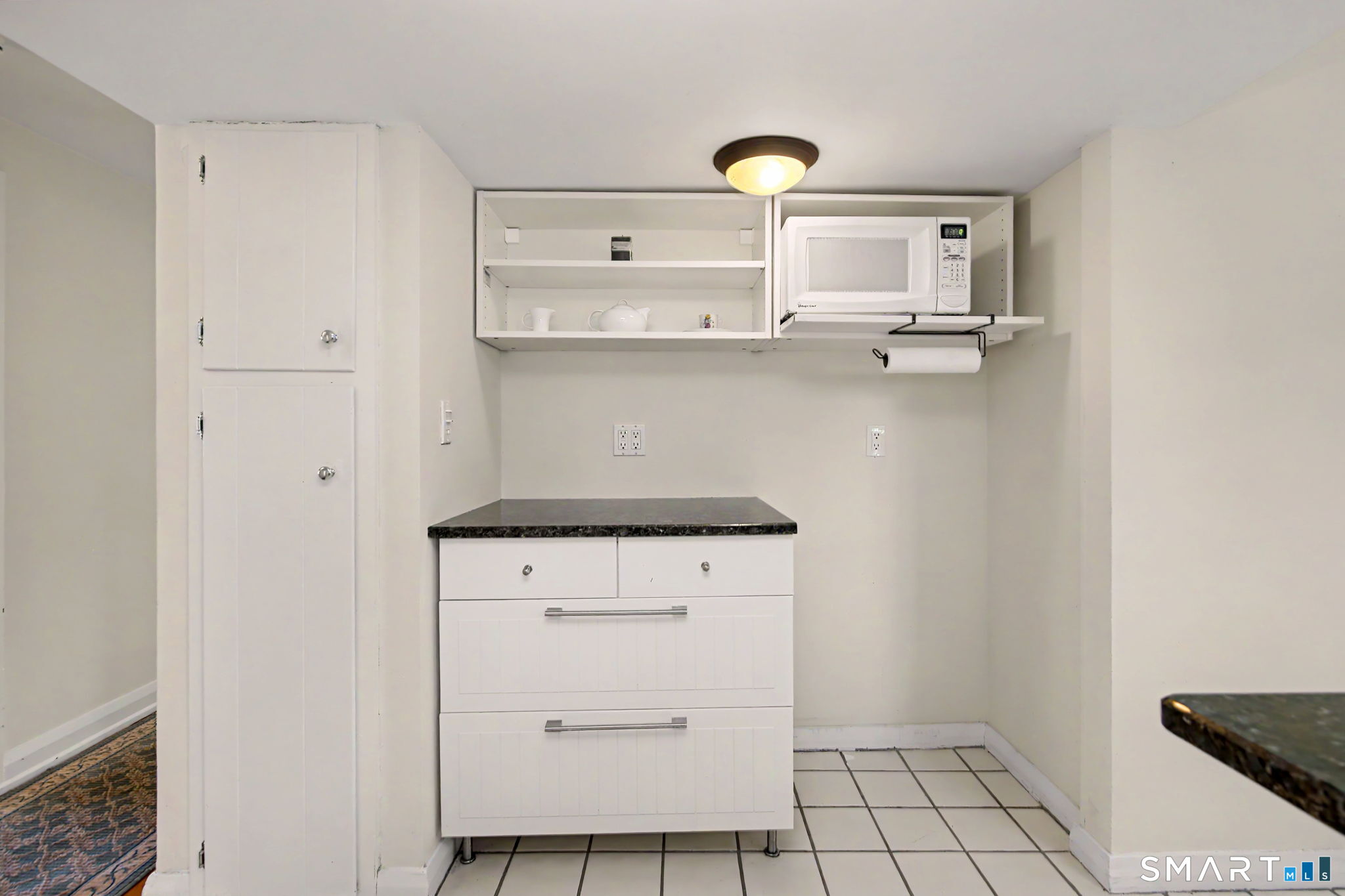 24 Saint Johns Place New Canaan CT 06840