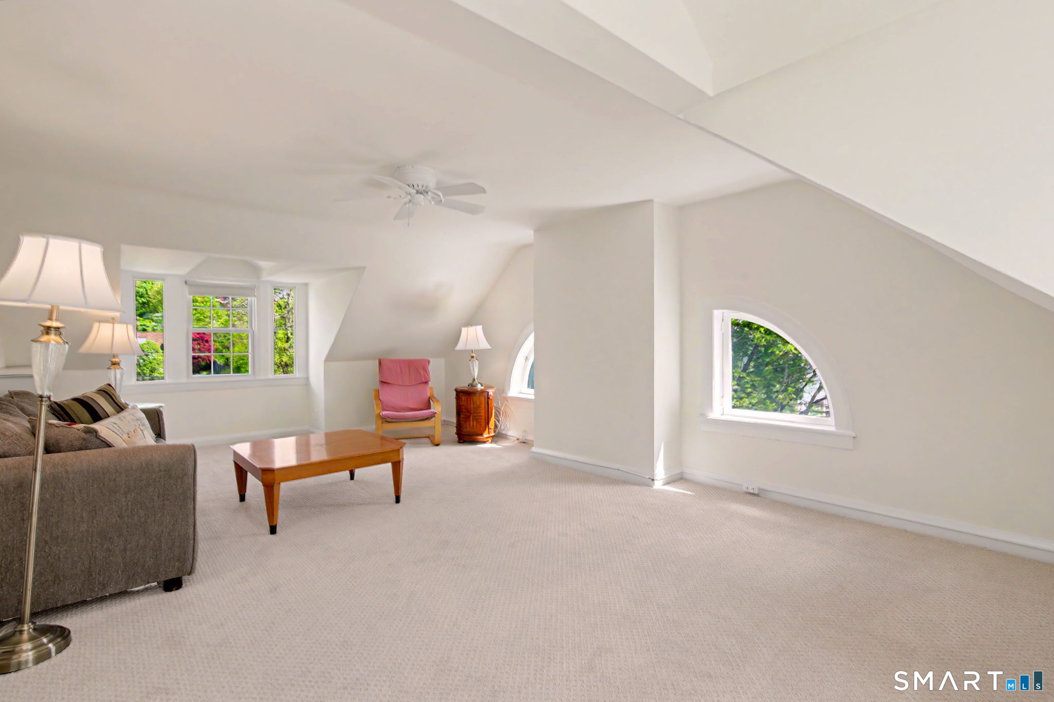 24 Saint Johns Place New Canaan CT 06840