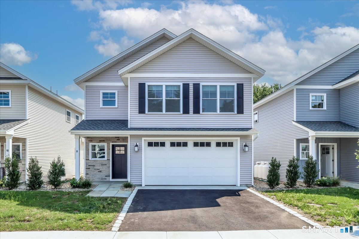 8 Fieldstone Court Bethel CT 06801