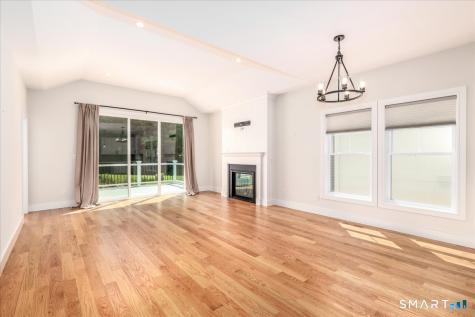 8 Fieldstone Court Bethel CT 06801