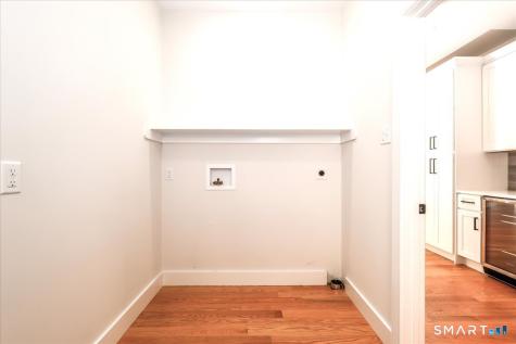 8 Fieldstone Court Bethel CT 06801
