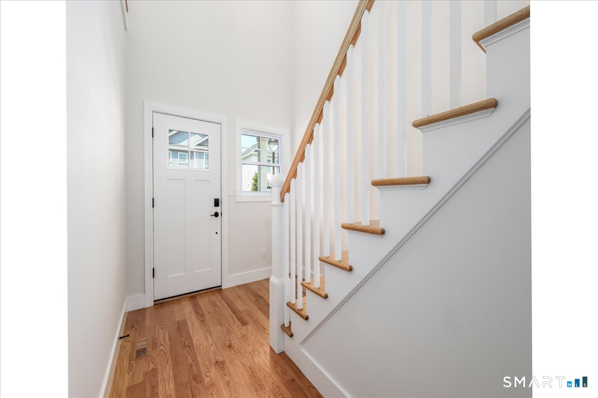 8 Fieldstone Court Bethel CT 06801