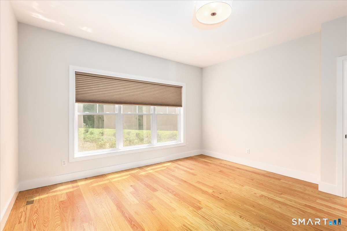 8 Fieldstone Court Bethel CT 06801