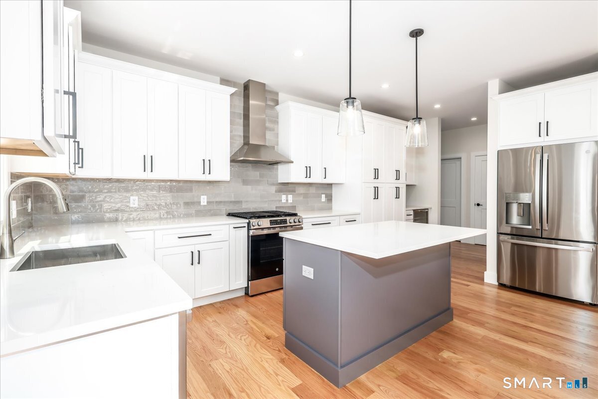 8 Fieldstone Court Bethel CT 06801
