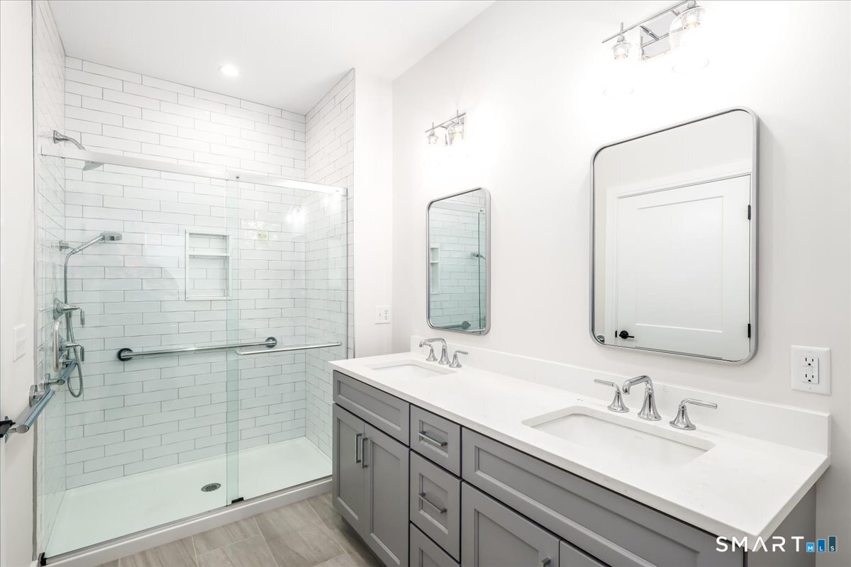 8 Fieldstone Court Bethel CT 06801
