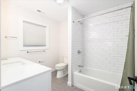 8 Fieldstone Court Bethel CT 06801