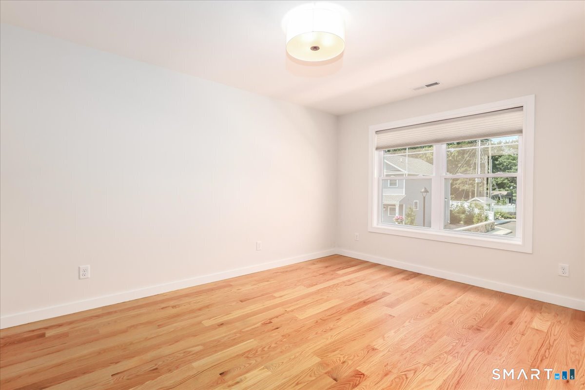8 Fieldstone Court Bethel CT 06801