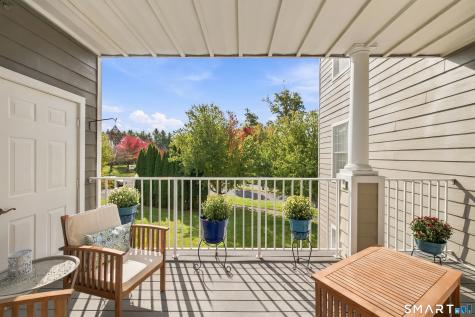60 Cassandra Boulevard West Hartford CT 06107