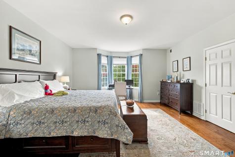 60 Cassandra Boulevard West Hartford CT 06107