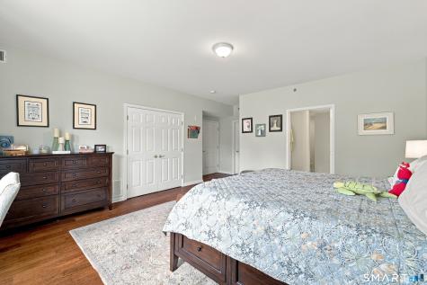 60 Cassandra Boulevard West Hartford CT 06107