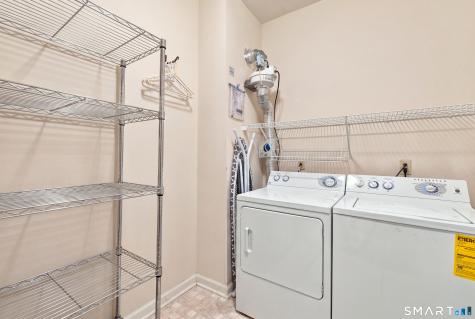 60 Cassandra Boulevard West Hartford CT 06107