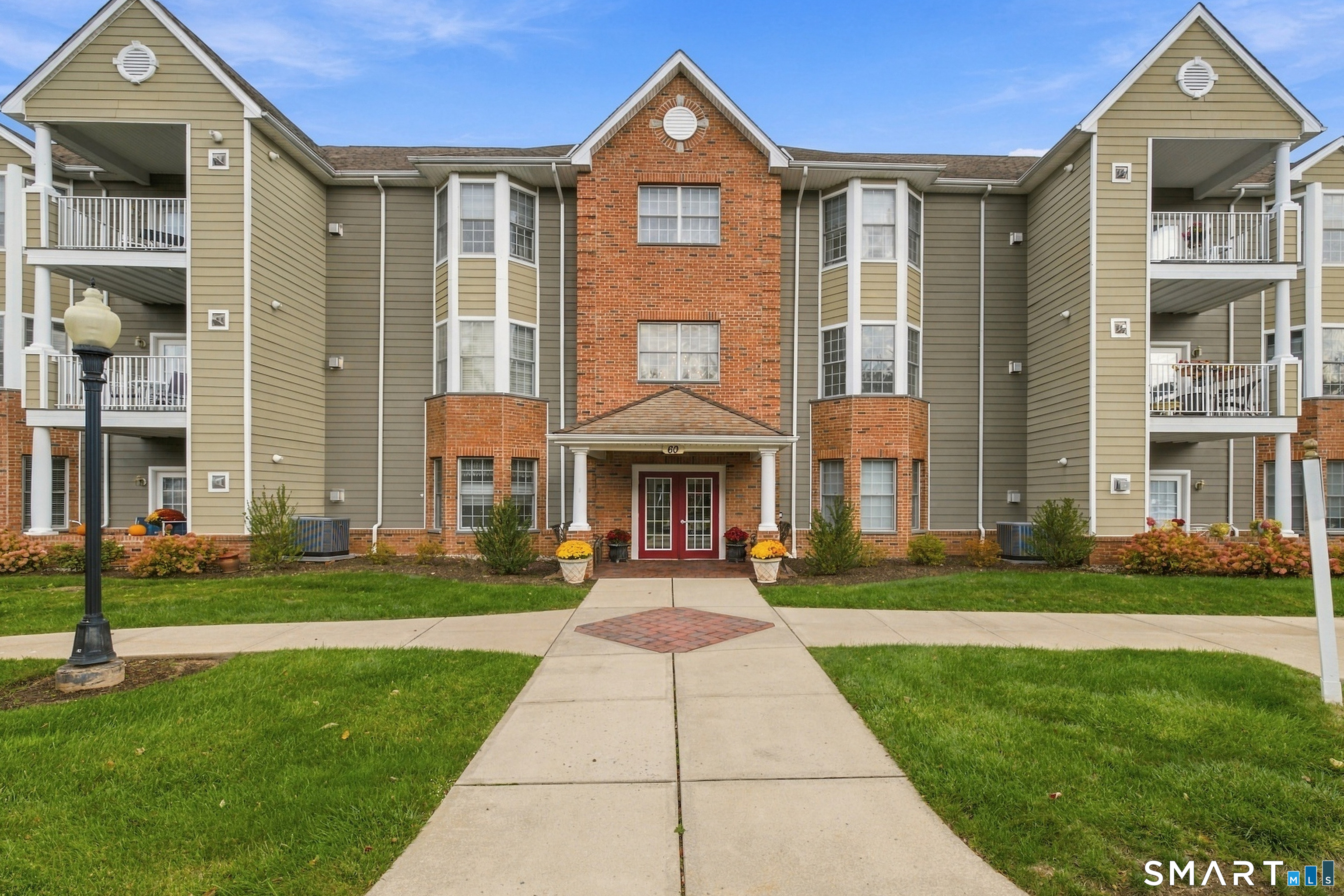 60 Cassandra Boulevard West Hartford CT 06107