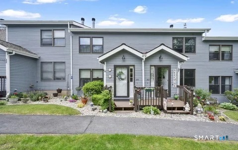 102 Lake Vista Drive East Hampton CT 06424