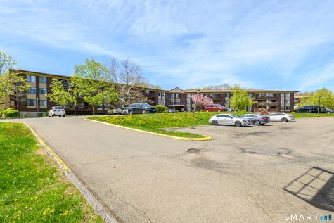 1219 Cromwell Hills Drive Cromwell CT 06416