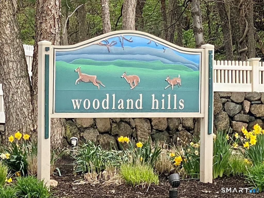 35 Maura Lane Danbury CT 06810