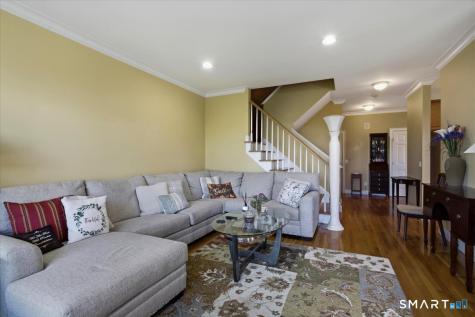 35 Maura Lane Danbury CT 06810