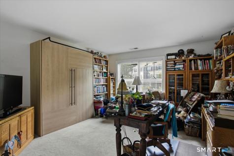 35 Maura Lane Danbury CT 06810