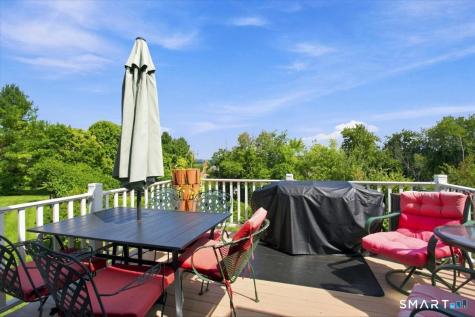 35 Maura Lane Danbury CT 06810