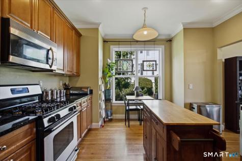 35 Maura Lane Danbury CT 06810