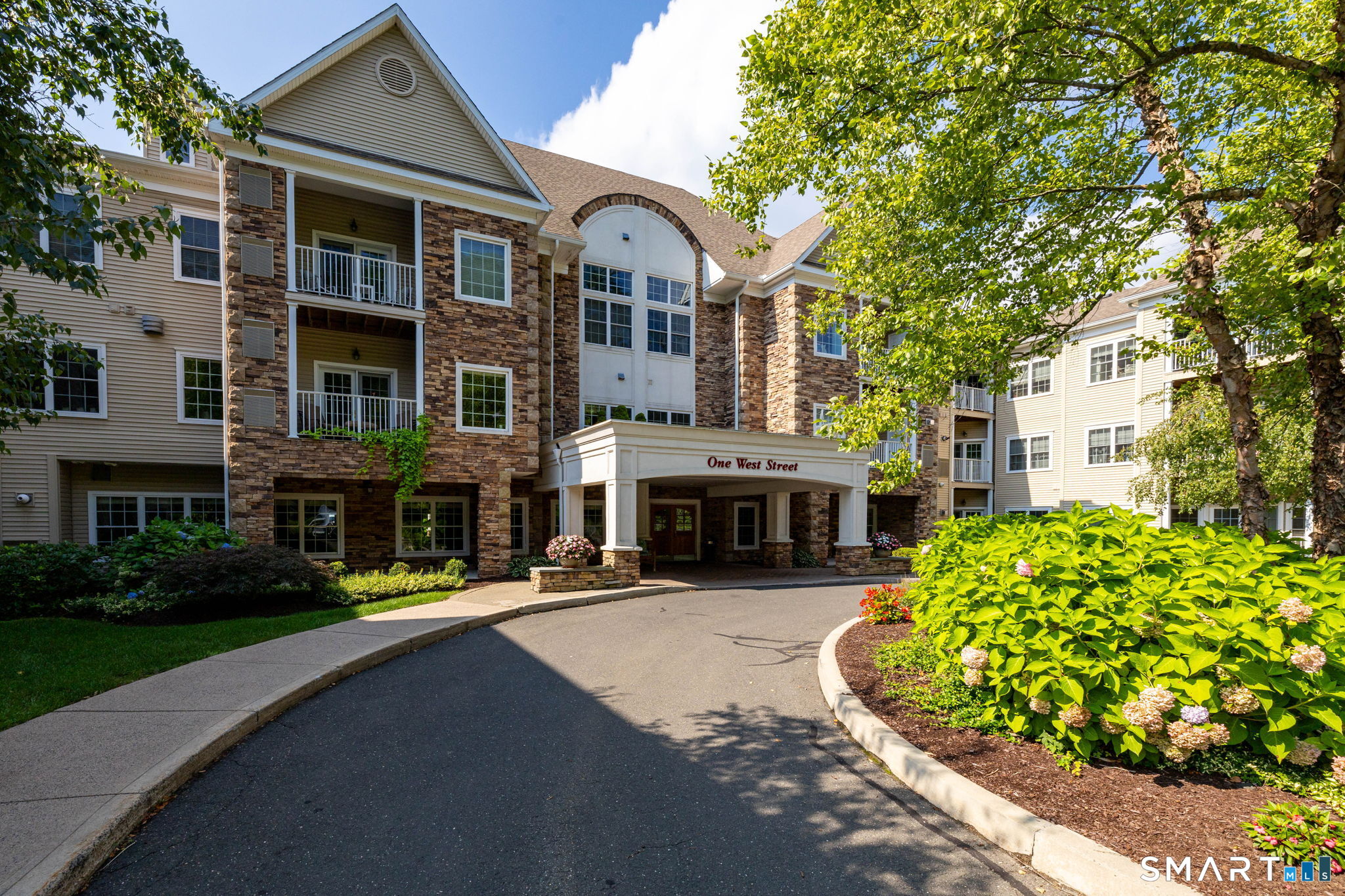 1 West Street Simsbury CT 06070