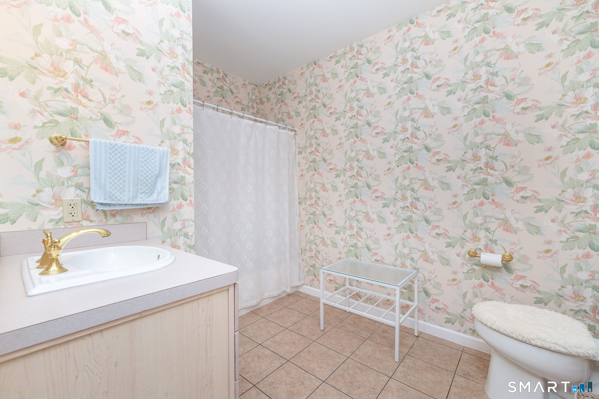 1 West Street Simsbury CT 06070