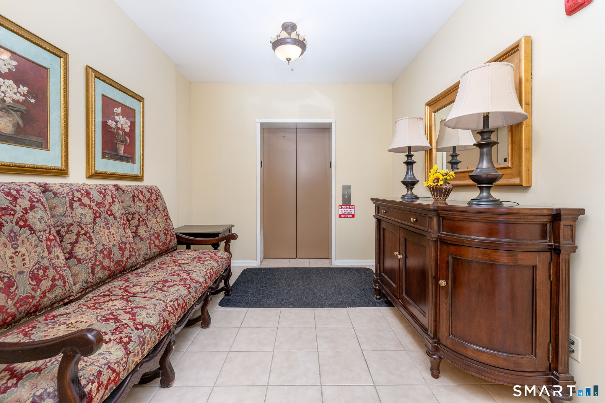 1 West Street Simsbury CT 06070