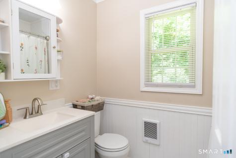 646 Howe Avenue Shelton CT 06484