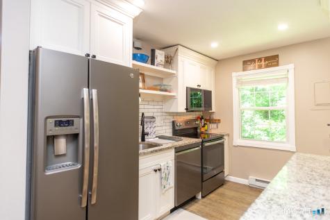 646 Howe Avenue Shelton CT 06484