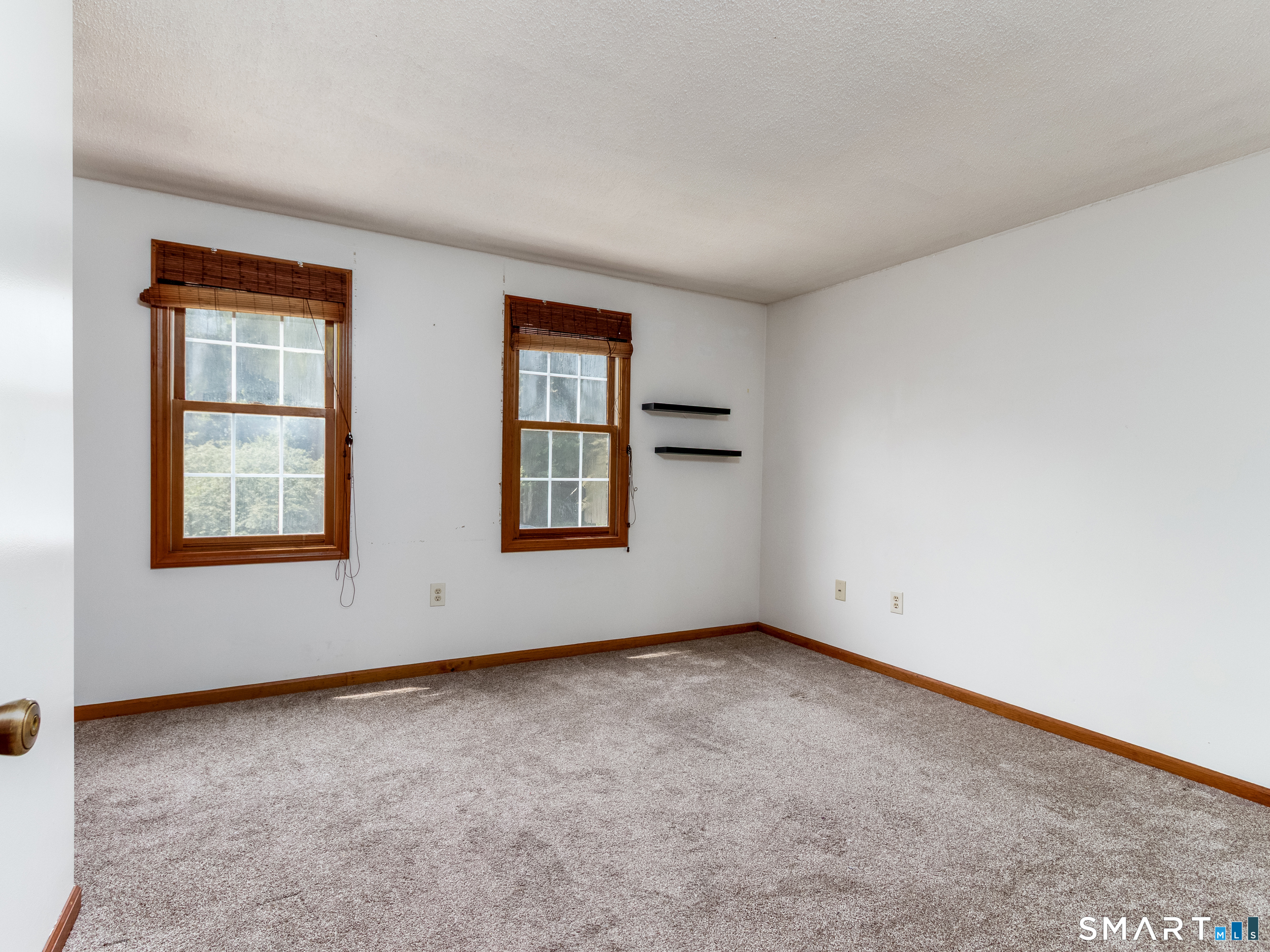 21 White Tail Lane Wallingford CT 06492