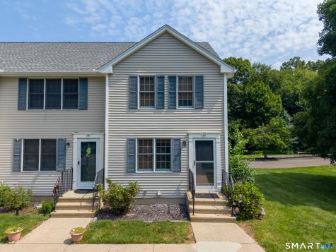 21 White Tail Lane Wallingford CT 06492