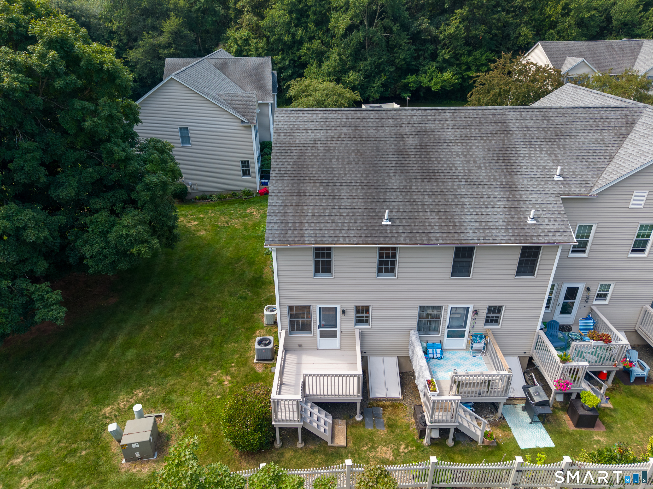 21 White Tail Lane Wallingford CT 06492