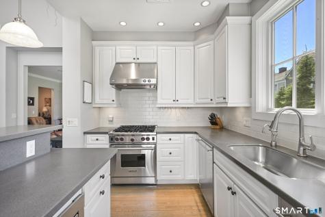 77 Havemeyer Lane Stamford CT 06902