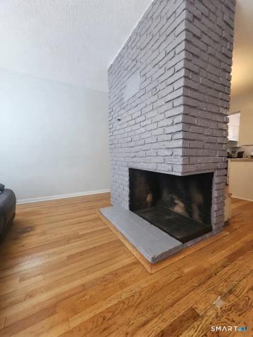 256 Sterling Village Meriden CT 06450