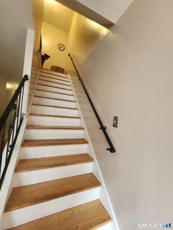 256 Sterling Village Meriden CT 06450