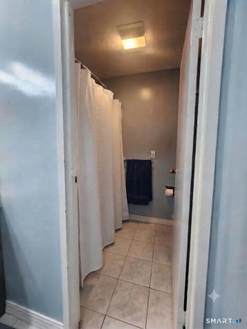 256 Sterling Village Meriden CT 06450