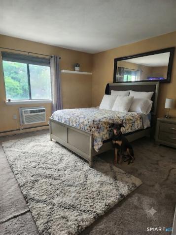 256 Sterling Village Meriden CT 06450