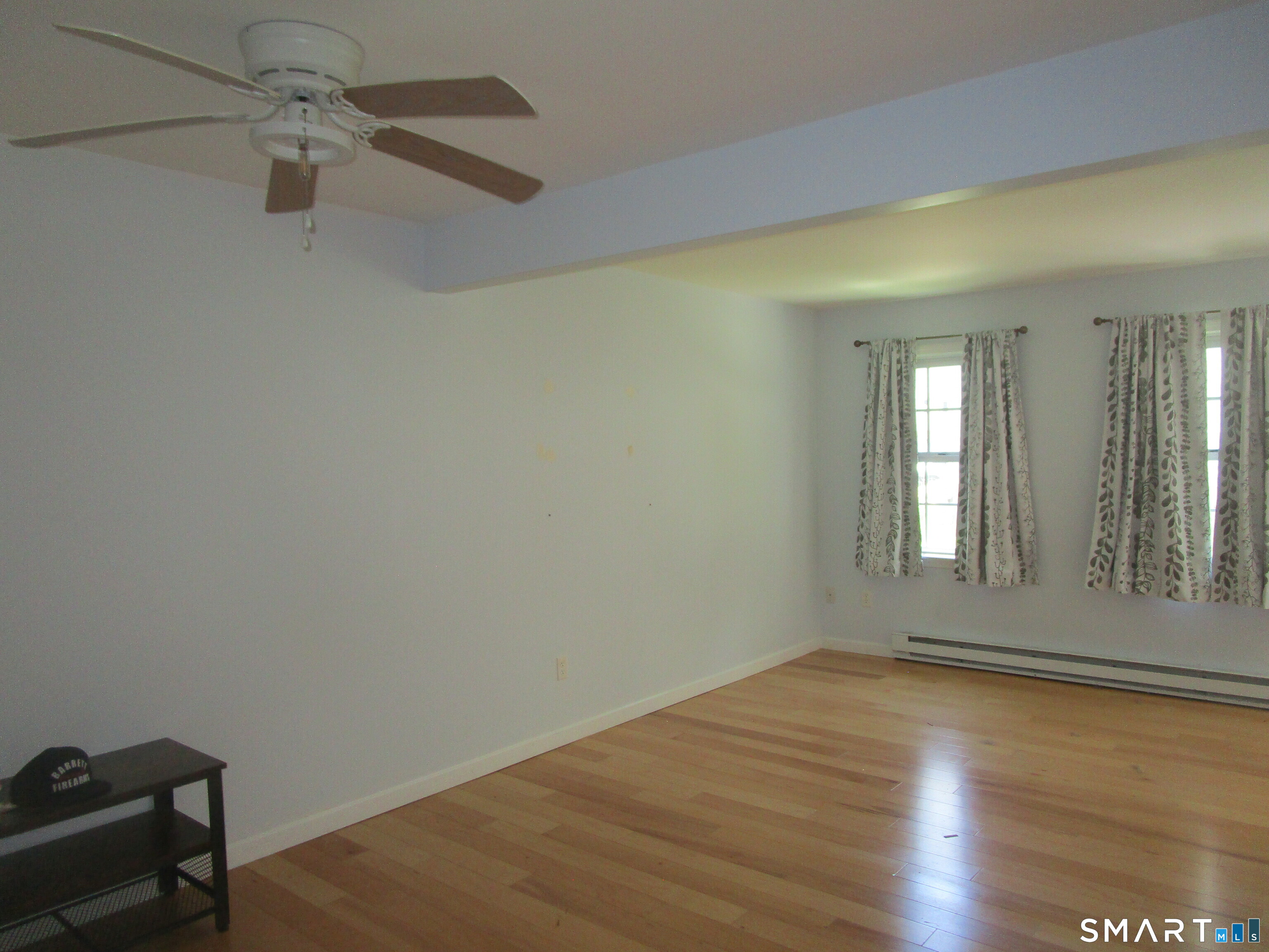4 Founders Village Clinton CT 06413