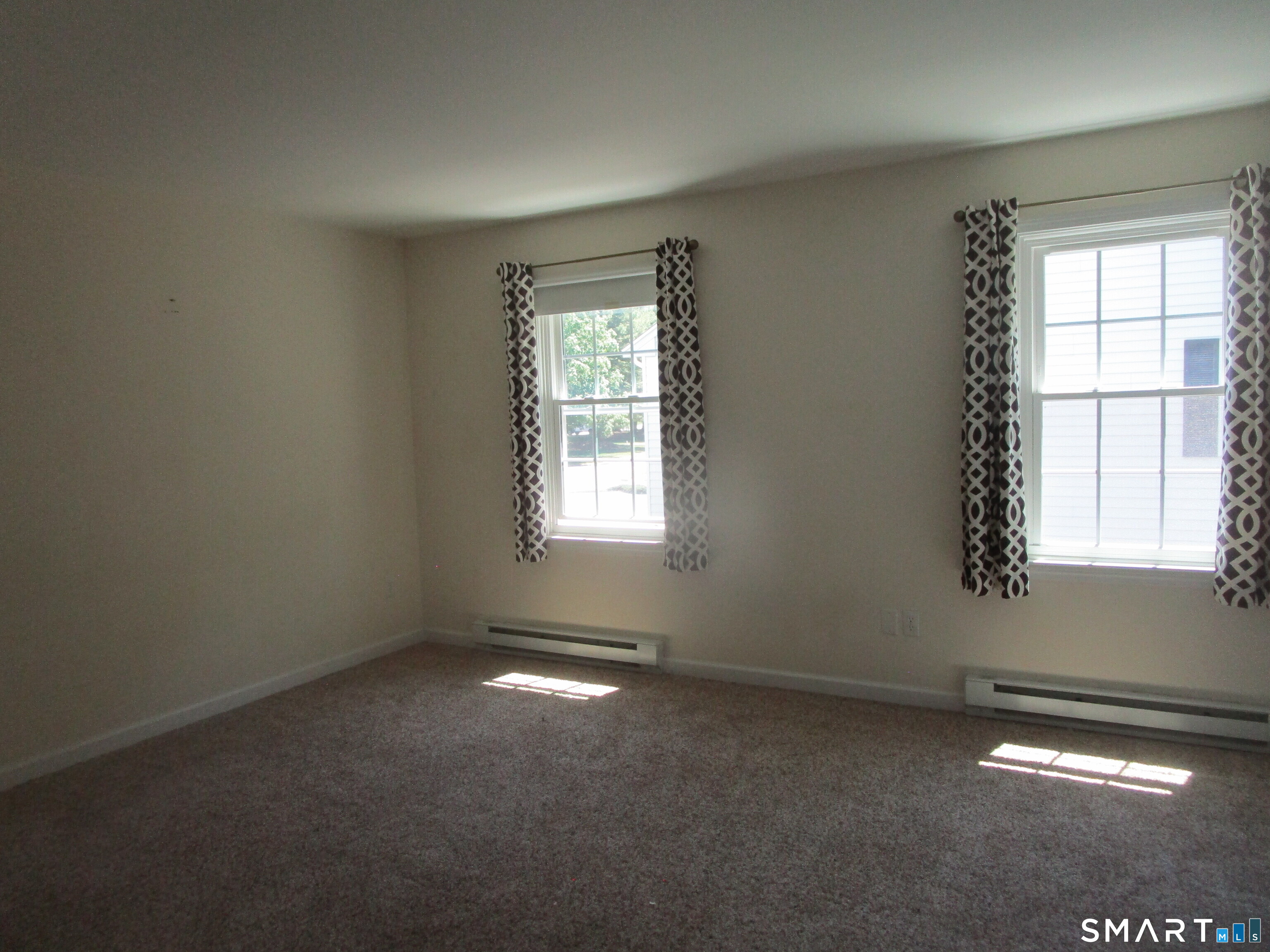 4 Founders Village Clinton CT 06413