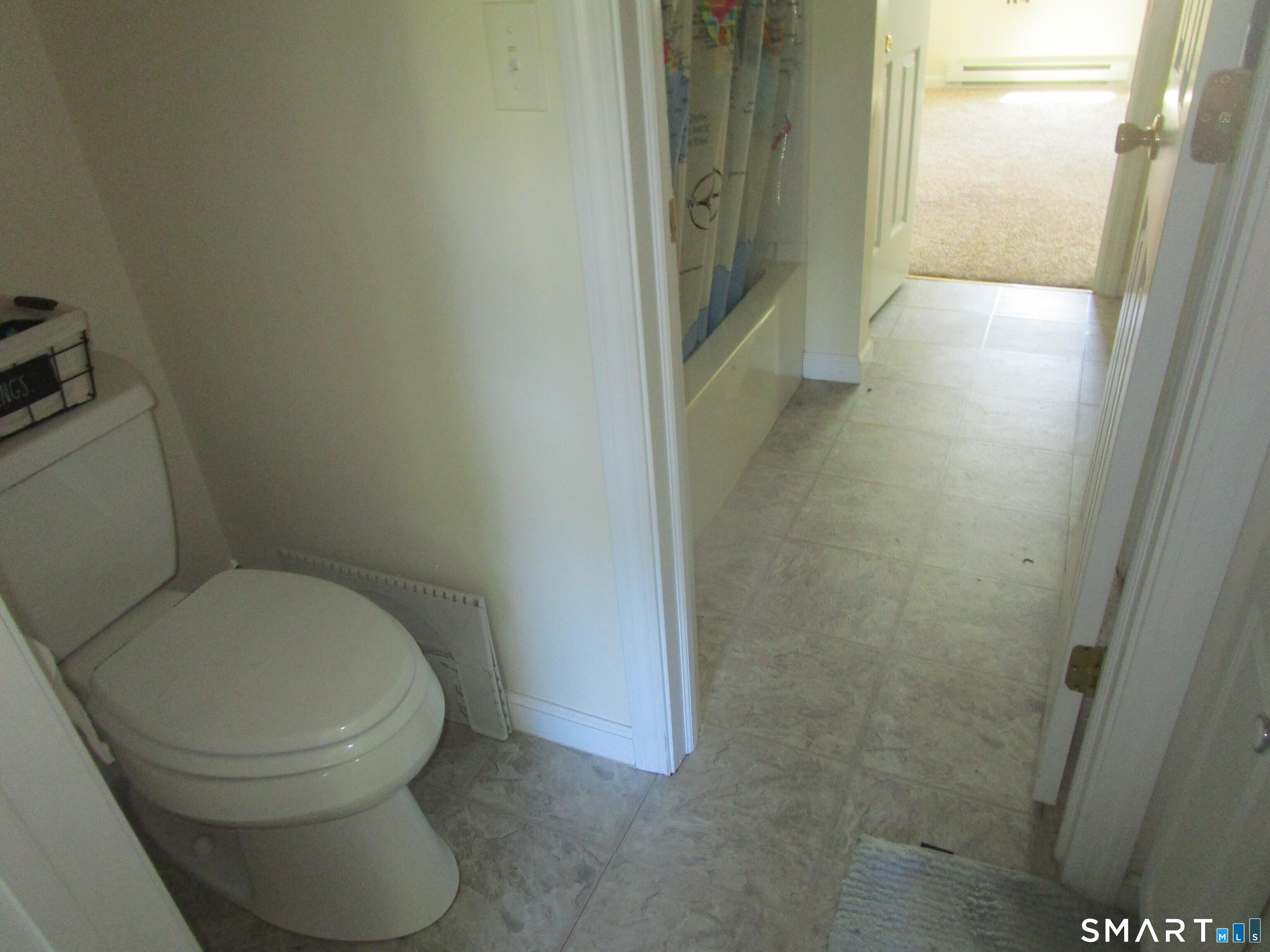 4 Founders Village Clinton CT 06413