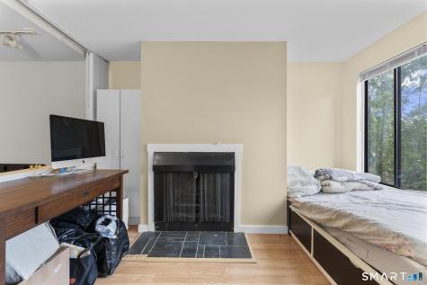 72 Shepards Knoll Drive Hamden CT 06514