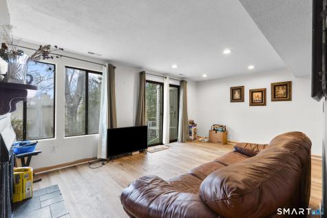 72 Shepards Knoll Drive Hamden CT 06514