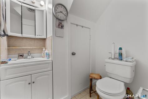 72 Shepards Knoll Drive Hamden CT 06514