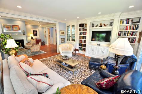 2 Schuyler Lane Bloomfield CT 06002