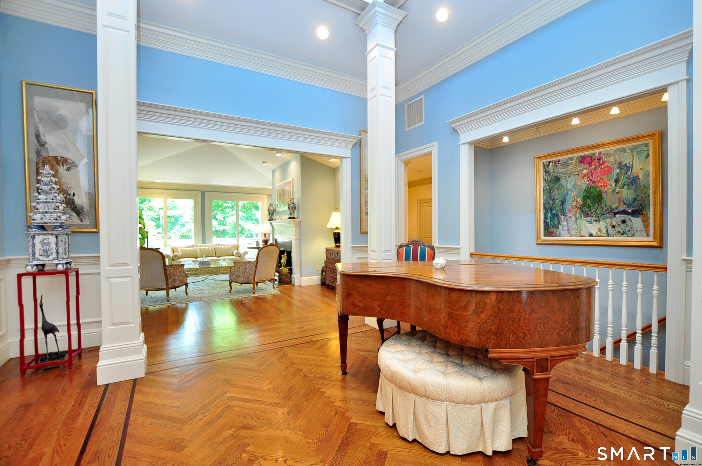 2 Schuyler Lane Bloomfield CT 06002
