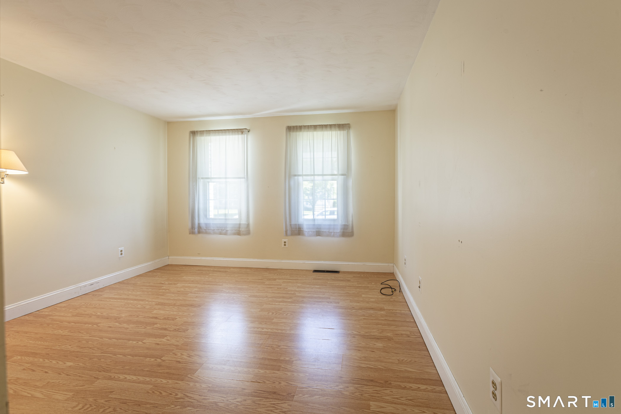 27 Esquire Drive Manchester CT 06042