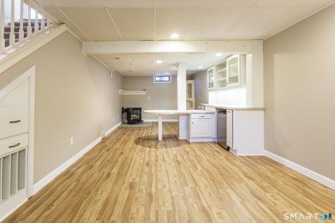27 Esquire Drive Manchester CT 06042