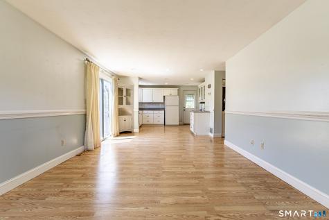 27 Esquire Drive Manchester CT 06042
