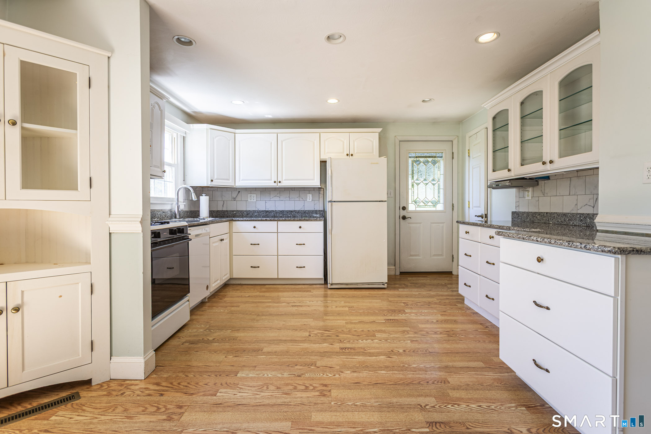 27 Esquire Drive Manchester CT 06042