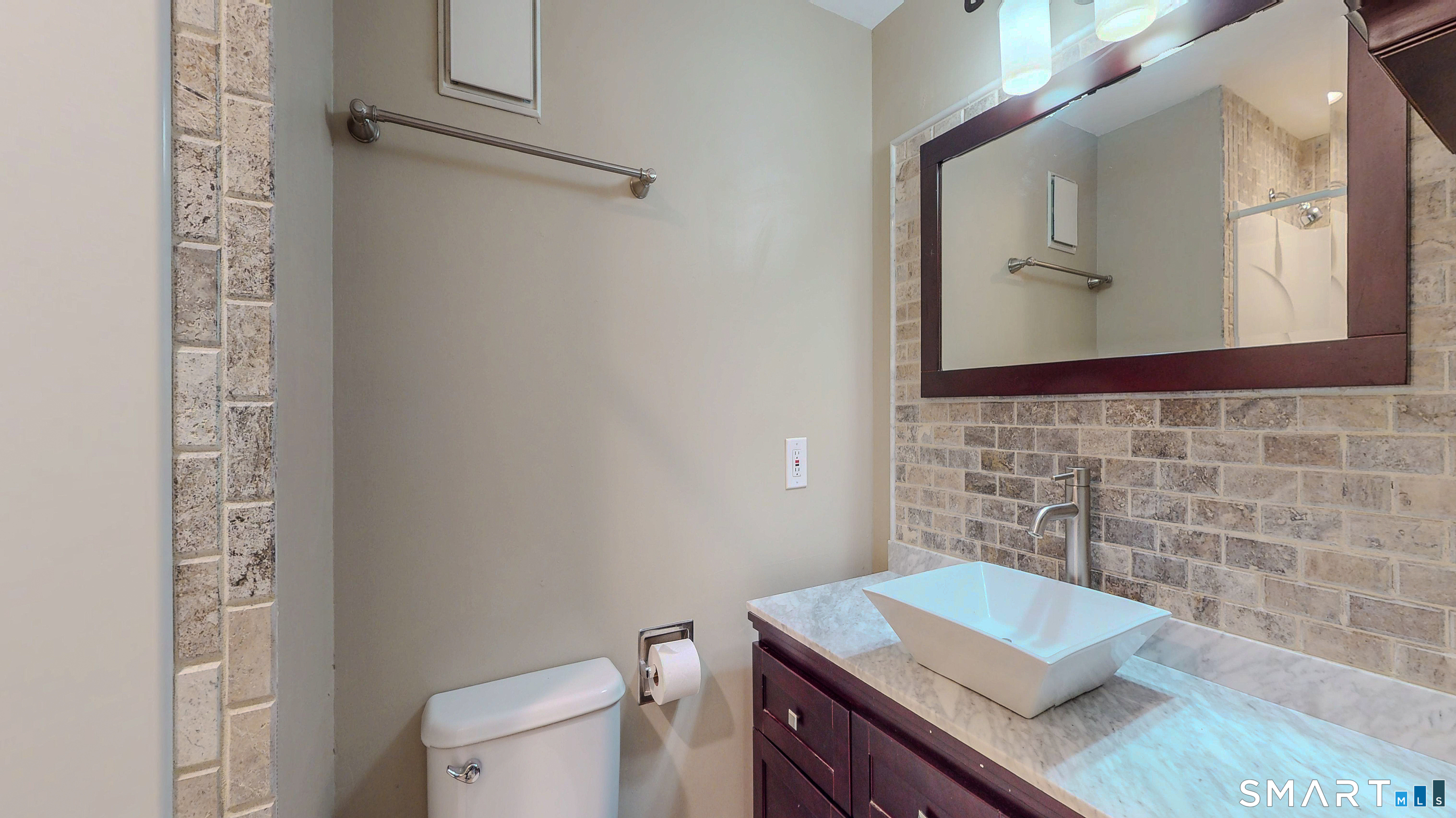 54 Clubhouse Drive Woodbury CT 06798