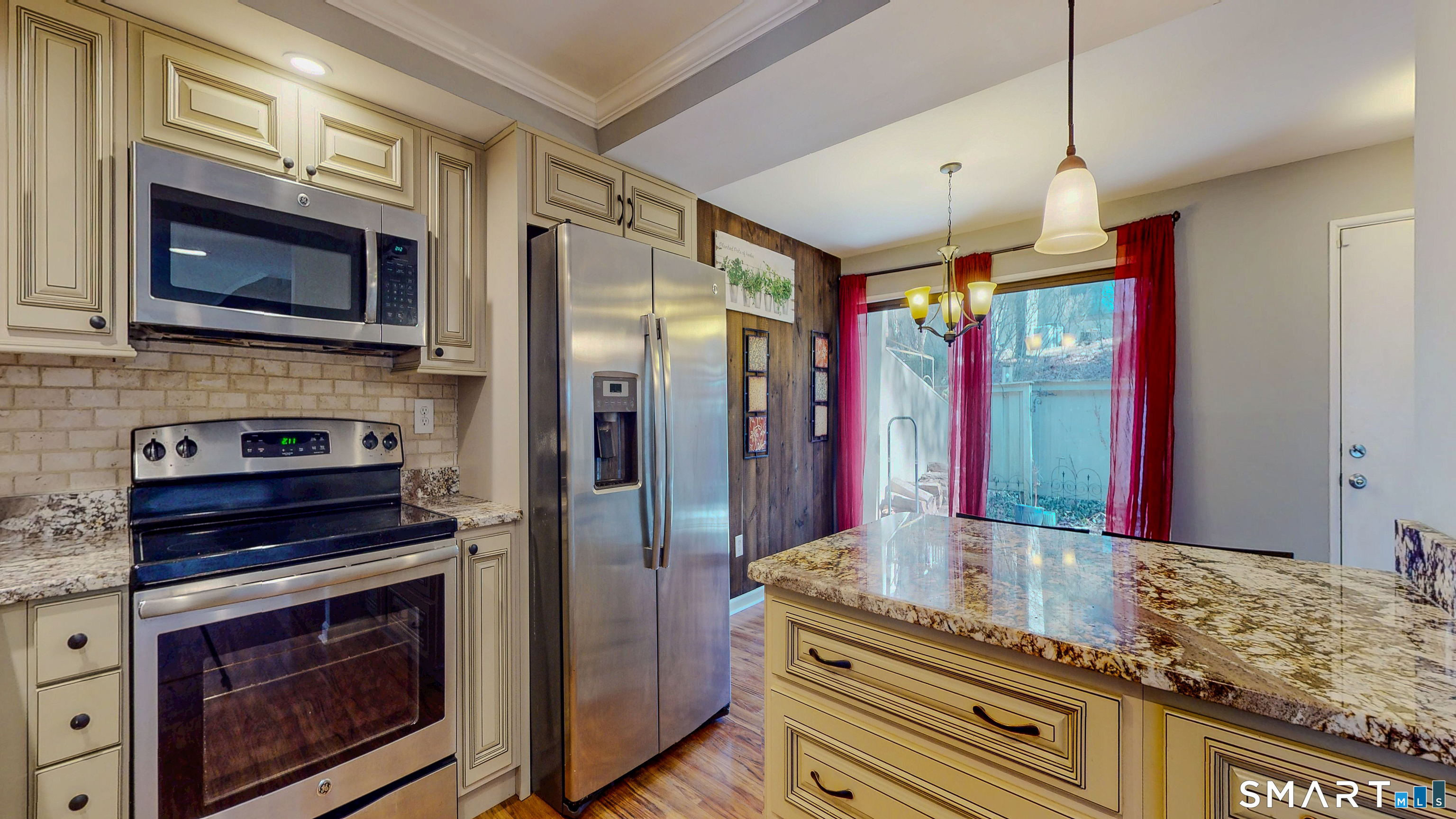 54 Clubhouse Drive Woodbury CT 06798